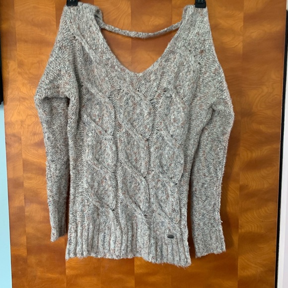 Vneck sweater - Picture 2 of 2